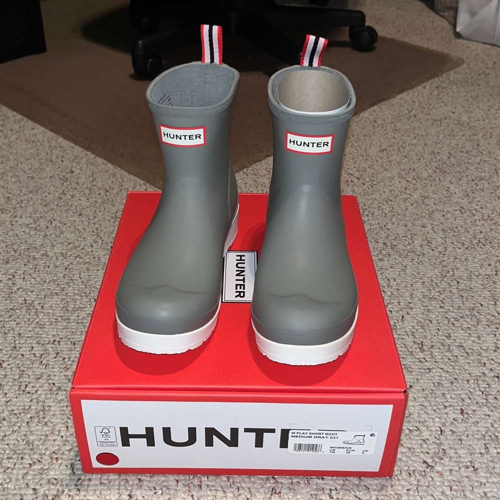NWT Hunter Original Play Waterproof Short Rain Boot - Picture 3 of 8